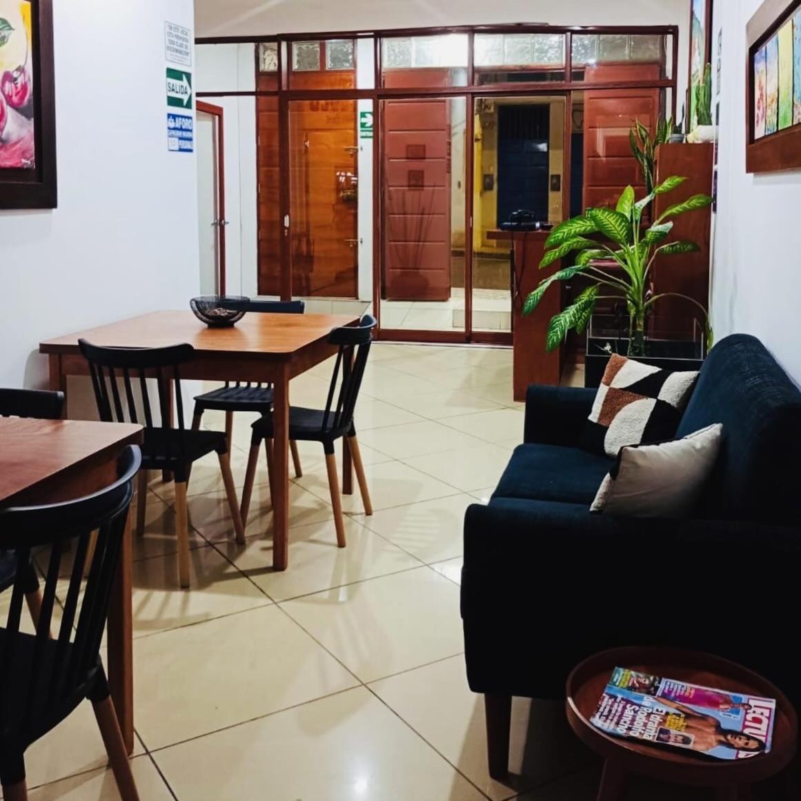 Piccolo Bed & Breakfast Tarapoto Exteriör bild